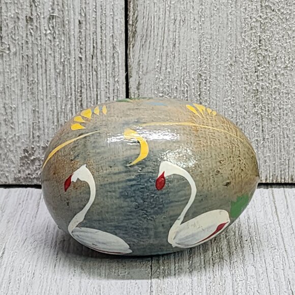 Hand Painted Swan Wooden Paperweight Home Art Decorative Collectible - Picture 3 of 7